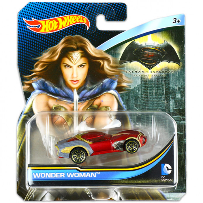 Hot Wheels Batman vs Superman: CsodaNő